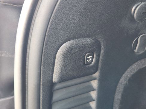 Used 2019 Jeep Grand Cherokee Trailhawk w/ Trailhawk Luxury Group image 37