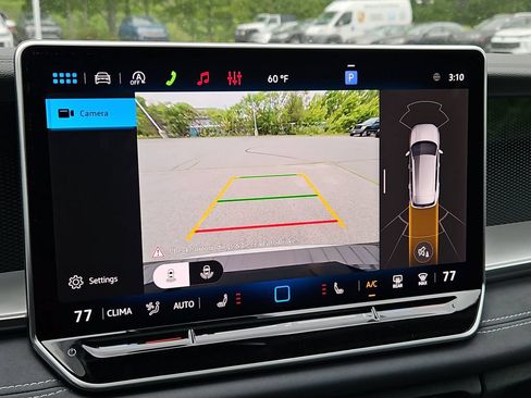 New 2026 Volkswagen Tiguan SE AWD/4WD image 9