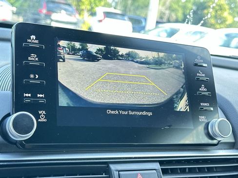 Used 2019 Honda Accord Sport image 19