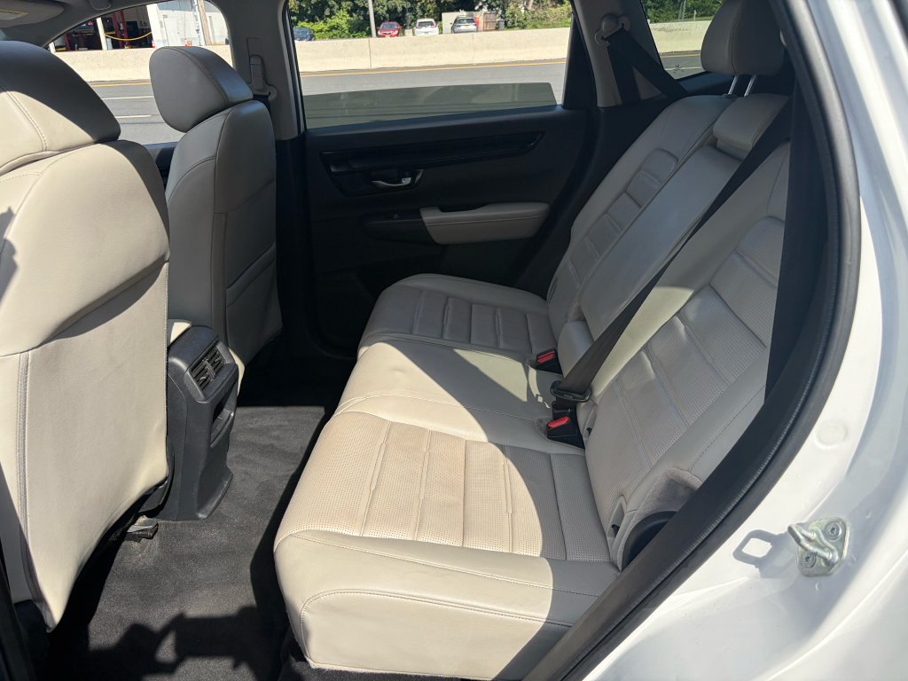 Used 2023 Honda CR-V EX-L image 17