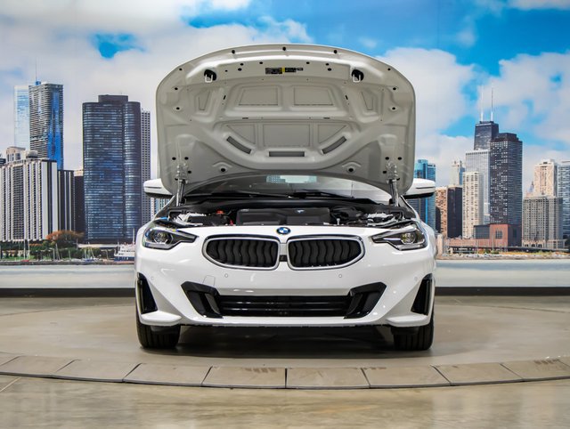 Used 2026 BMW 230i xDrive Coupe AWD/4WD image 4