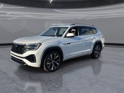 New 2026 Volkswagen Atlas SEL Premium R-Line image 3