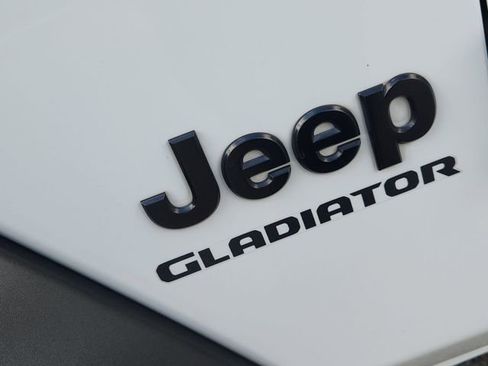 Used 2020 Jeep Gladiator Sport w/ Quick Order Package 24S image 30
