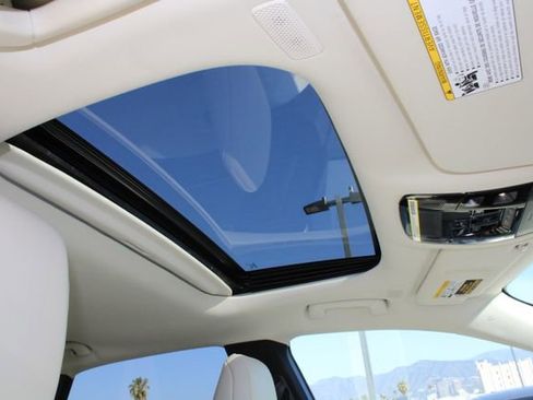 Certified 2024 Lexus RX 350 FWD w/ Technology Package image 6