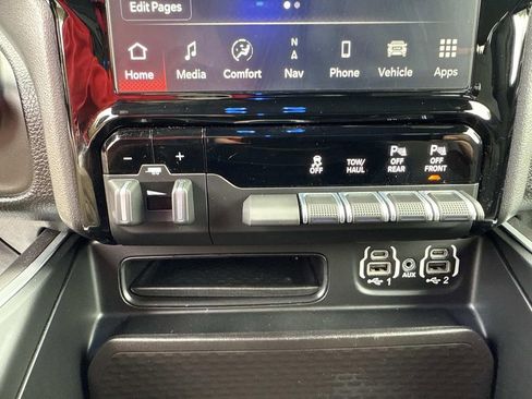 Used 2022 RAM 1500 Big Horn image 35