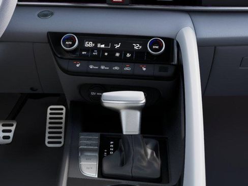 New 2026 Hyundai Elantra SEL Sport Premium image 16