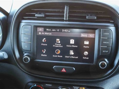 Used 2024 Kia Soul LX w/ Option Group 015 image 15