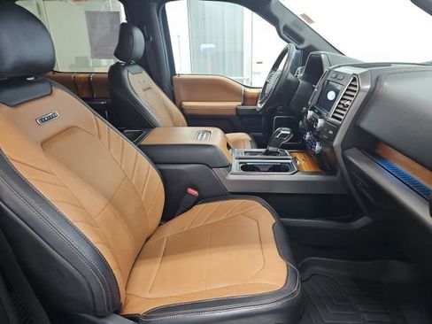 Used 2016 Ford F150 Limited w/ Trailer Tow Package image 12