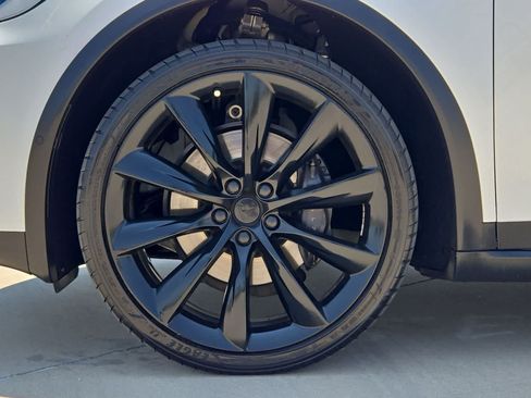 Used 2020 Tesla Model X Long Range AWD/4WD image 11