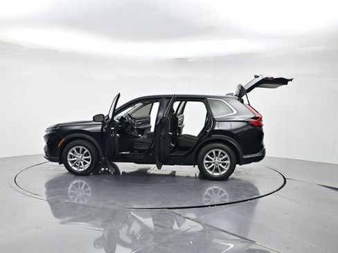 Used 2025 Honda CR-V EX image 7