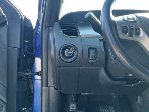 Used 2015 Ford Taurus SEL w/ Equipment Group 201A image 12