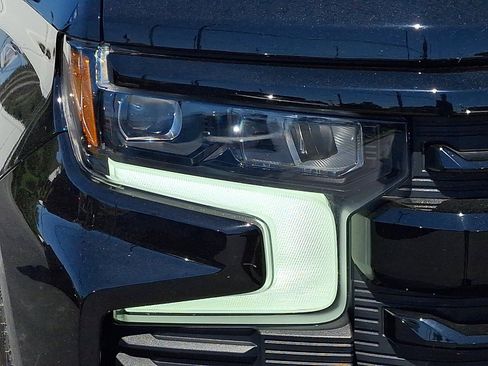 Used 2024 Chevrolet Silverado 1500 RST AWD/4WD image 9