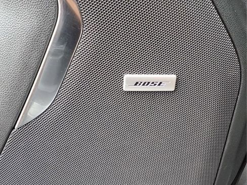 Used 2024 Chevrolet Tahoe Premier AWD/4WD image 18