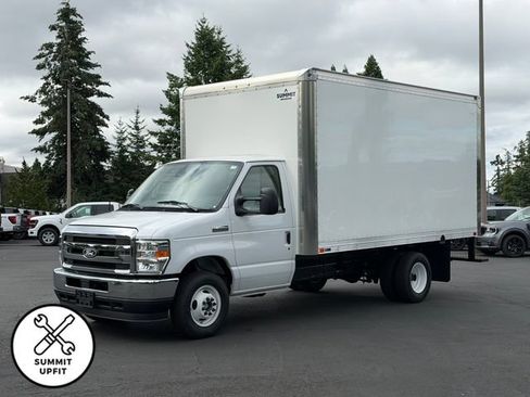 New 2027 Ford E-350 and Econoline 350 Super Duty w/ Power Equipment Group RWD image 1