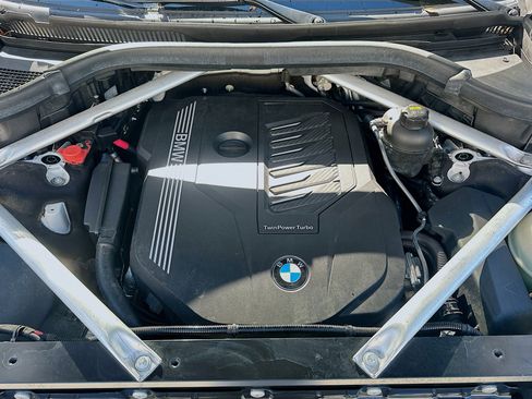 Used 2020 BMW X7 xDrive40i w/ Premium Package image 37