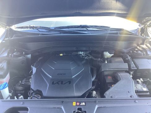 Certified 2023 Kia Telluride LX AWD/4WD image 28