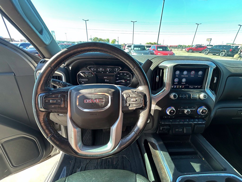 Used 2022 GMC Sierra 1500 SLT AWD/4WD image 10