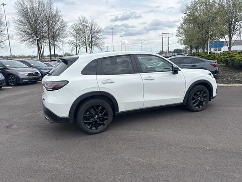 Certified 2024 Honda HR-V Sport image 15