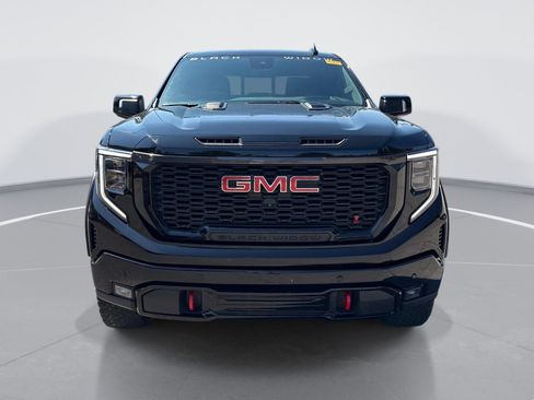 Used 2023 GMC Sierra 1500 AT4 w/ AT4 Premium Package AWD/4WD image 2