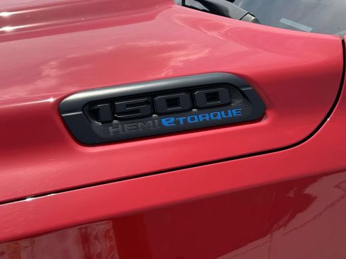 Used 2024 RAM 1500 Big Horn AWD/4WD image 10