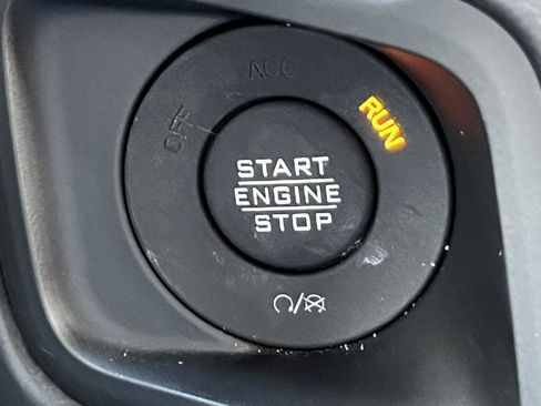 Used 2024 Jeep Wrangler Unlimited Rubicon 392 AWD/4WD image 32