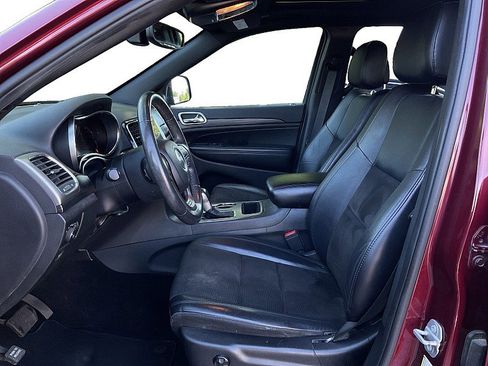 Used 2019 Jeep Grand Cherokee Altitude RWD image 10