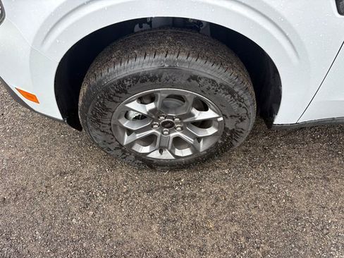 Used 2025 Ford Maverick XLT w/ XLT Luxury Package AWD/4WD image 25