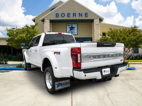 Used 2022 Ford F450 Limited w/ FX4 Off-Road Package AWD/4WD image 3