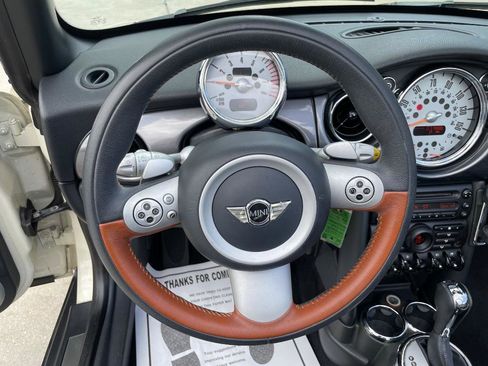 Used 2008 MINI Cooper Convertible FWD image 21