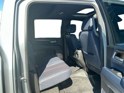 Used 2024 Chevrolet Silverado 2500 High Country w/ High Country Premium Package AWD/4WD image 18