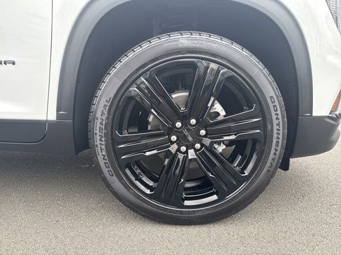 New 2026 GMC Acadia Elevation w/ Black Edition image 9