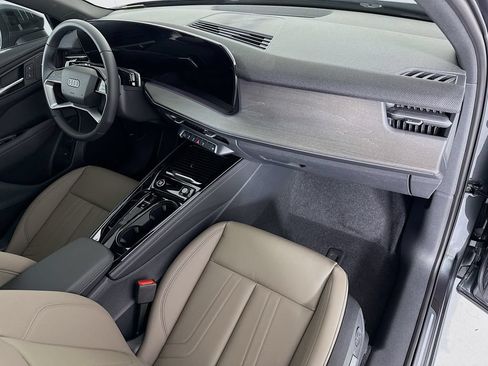 Used 2026 Audi Q3 quattro 2.0T AWD/4WD image 19
