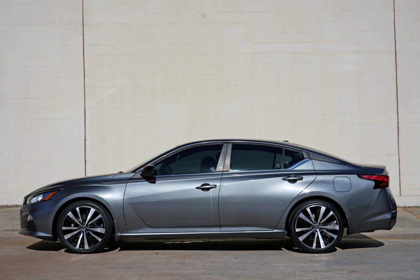 Used 2021 Nissan Altima 2.5 SR w/ SR Premium Package FWD image 8