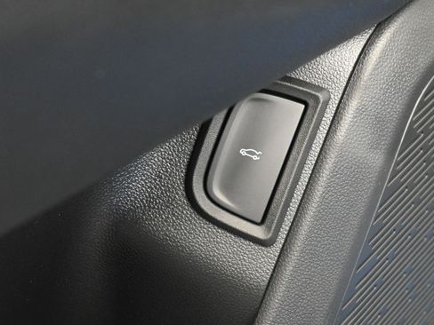 New 2026 Chevrolet Equinox RS w/ Safety and Technology Package AWD/4WD image 25