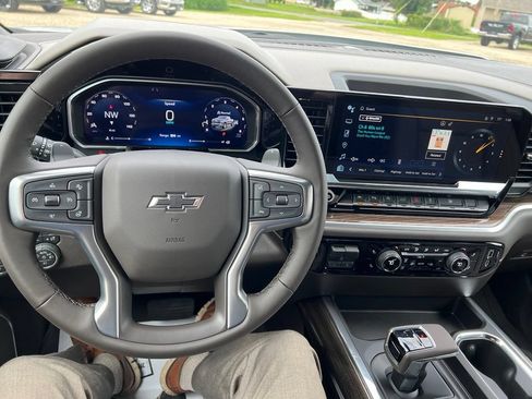 New 2026 Chevrolet Silverado 1500 RST w/ RST All Star Premium Package AWD/4WD image 32