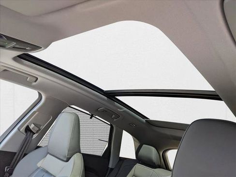 New 2025 Audi Q5 Premium Plus image 14