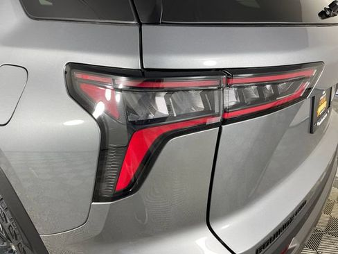 Certified 2026 Chevrolet Equinox ACTIV AWD/4WD image 17