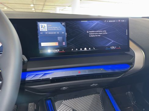 Certified 2025 BMW X3 xDrive30i image 25