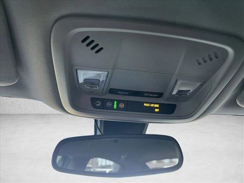 Used 2018 Chevrolet Malibu LT w/ Leather Package FWD image 21