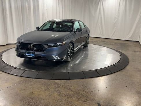 New 2025 Honda Accord Touring image 4