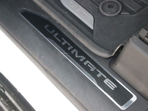 Used 2025 GMC Sierra 2500 Denali Ultimate AWD/4WD image 19
