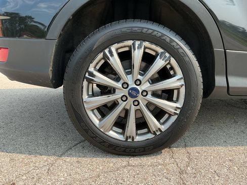 Used 2017 Ford Escape Titanium AWD/4WD image 11