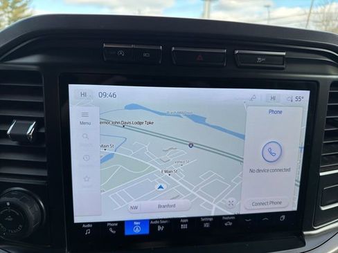 Used 2024 Ford F150 XLT image 17