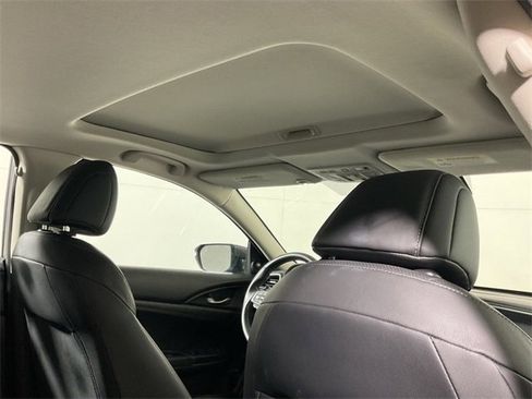 Used 2022 Honda Insight Touring image 2