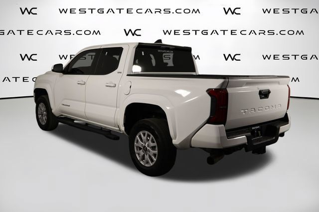 Used 2025 Toyota Tacoma SR5 RWD image 38