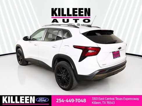 Used 2025 Chevrolet Trax ACTIV w/ Driver Confidence Package FWD image 6