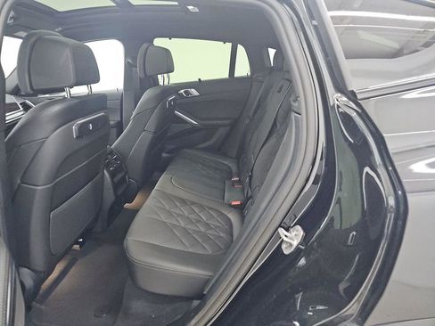 Used 2026 BMW X6 xDrive40i AWD/4WD image 12