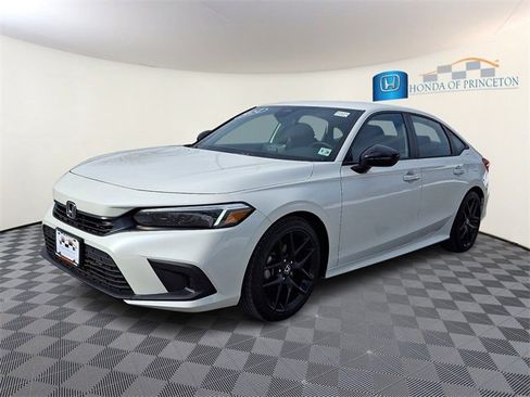 Certified 2024 Honda Civic Sport image 3