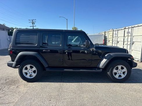 Used 2023 Jeep Wrangler Unlimited Sport AWD/4WD image 4