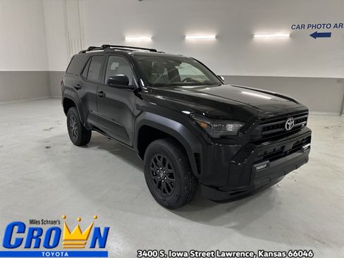 New 2026 Toyota 4Runner SR5 image 4